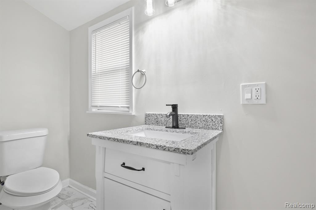 764 PARK Avenue, Lincoln Park, MI 48146 — Photo 16