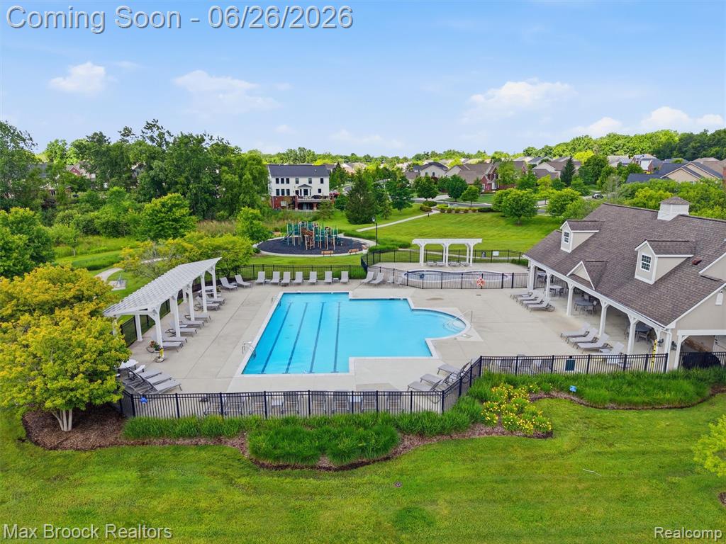583 Birchcrest Court, Oakland, MI — Photo 86