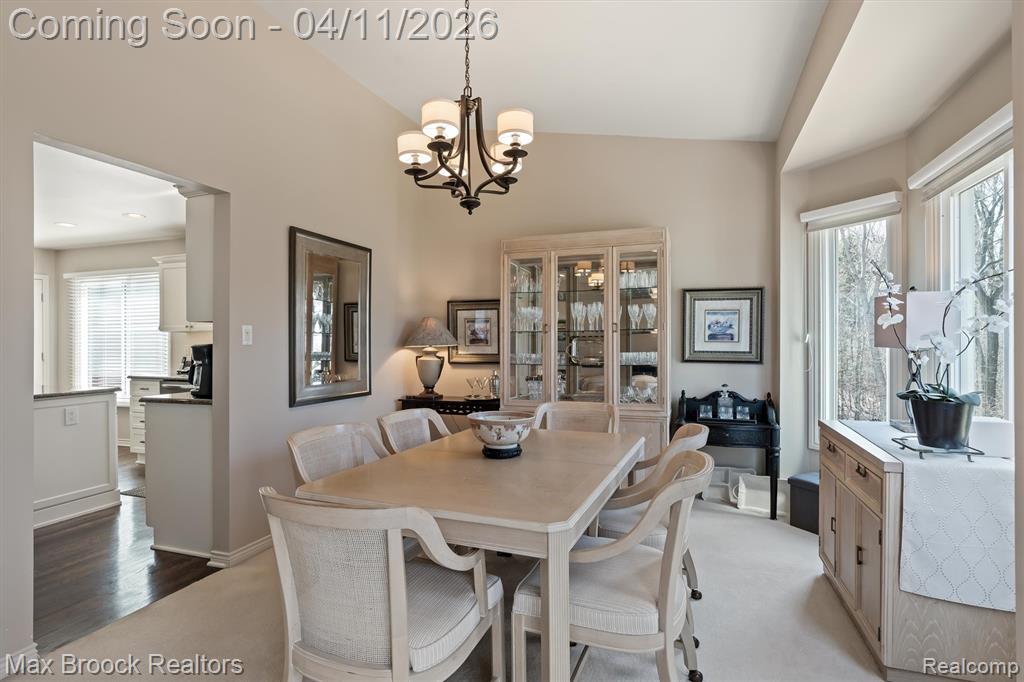 5010 Lake Vista Drive, West Bloomfield, MI 48323 — Photo 5