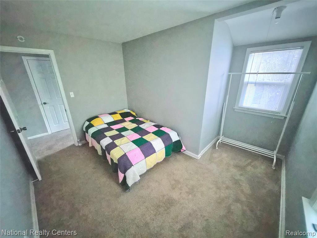 6 Utica Road, Pontiac, MI 48341 — Photo 14
