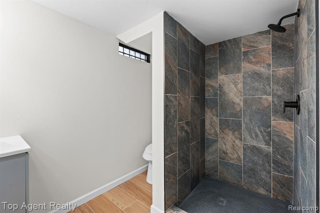 20527 Chapel Street, Detroit, MI 48219 — Photo 32