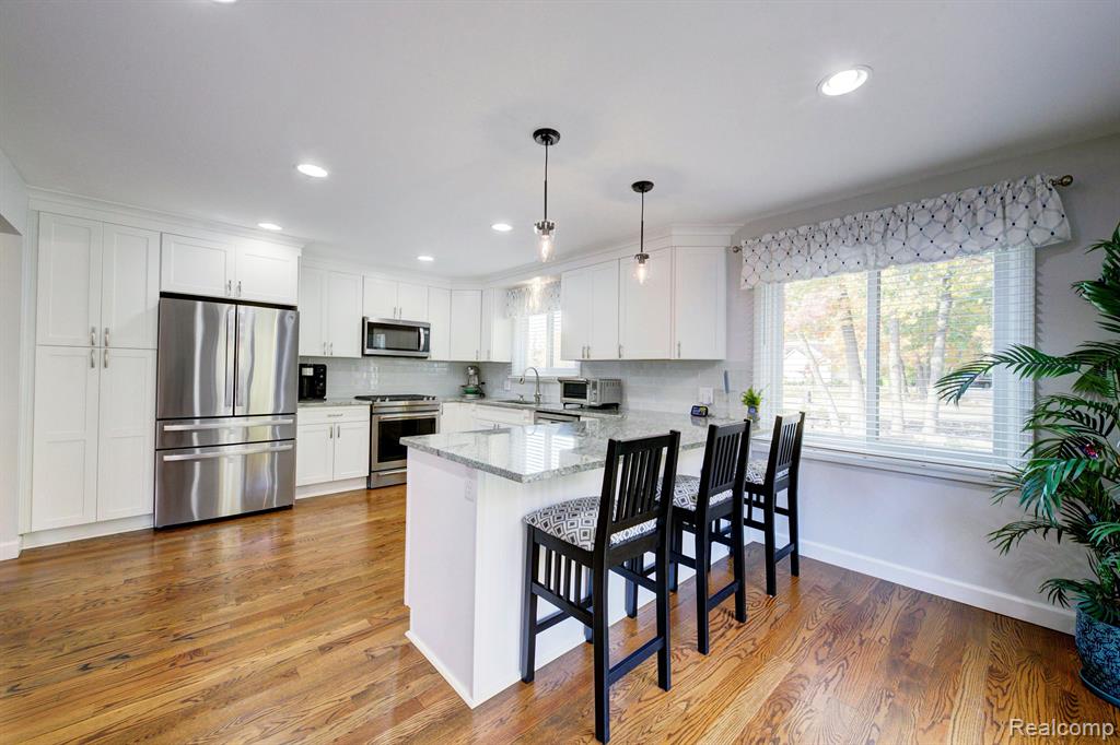 46821 ELMSMERE Drive, Northville, MI 48167 — Photo 14