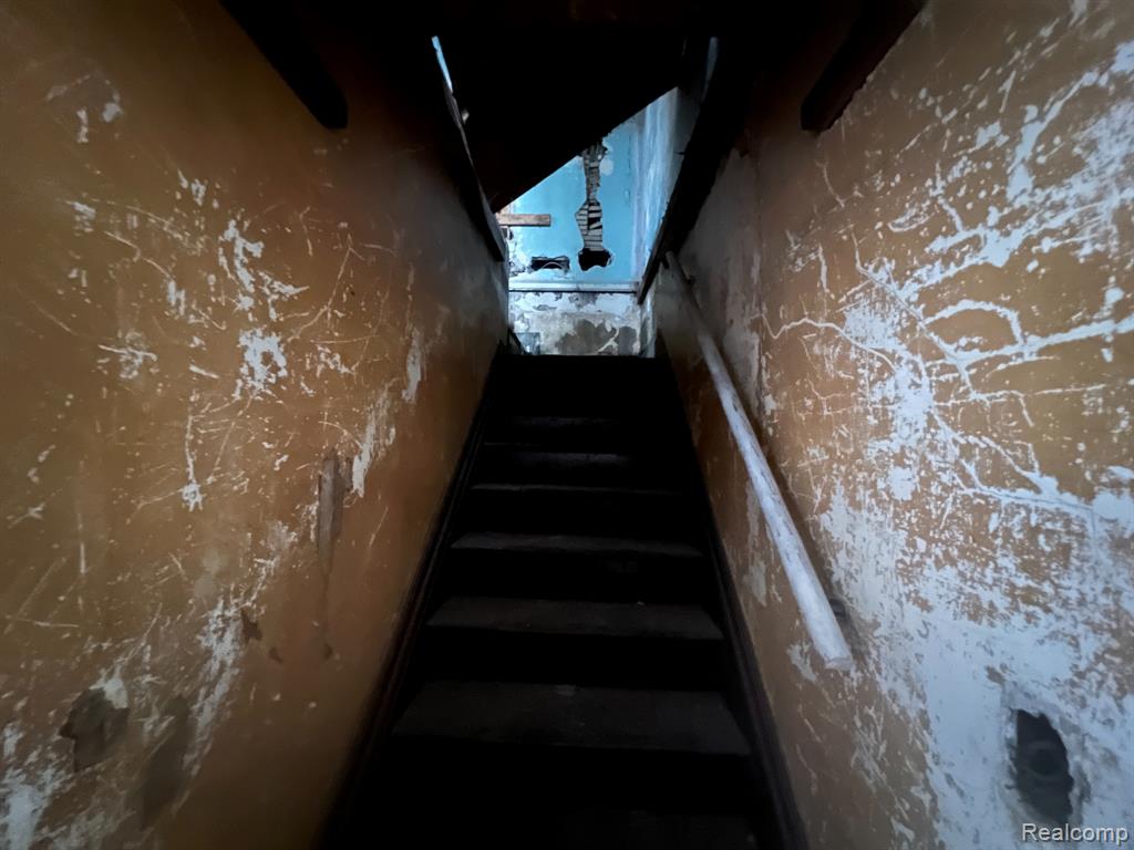 7723 E Canfield Street, Detroit, MI 48214 — Photo 8