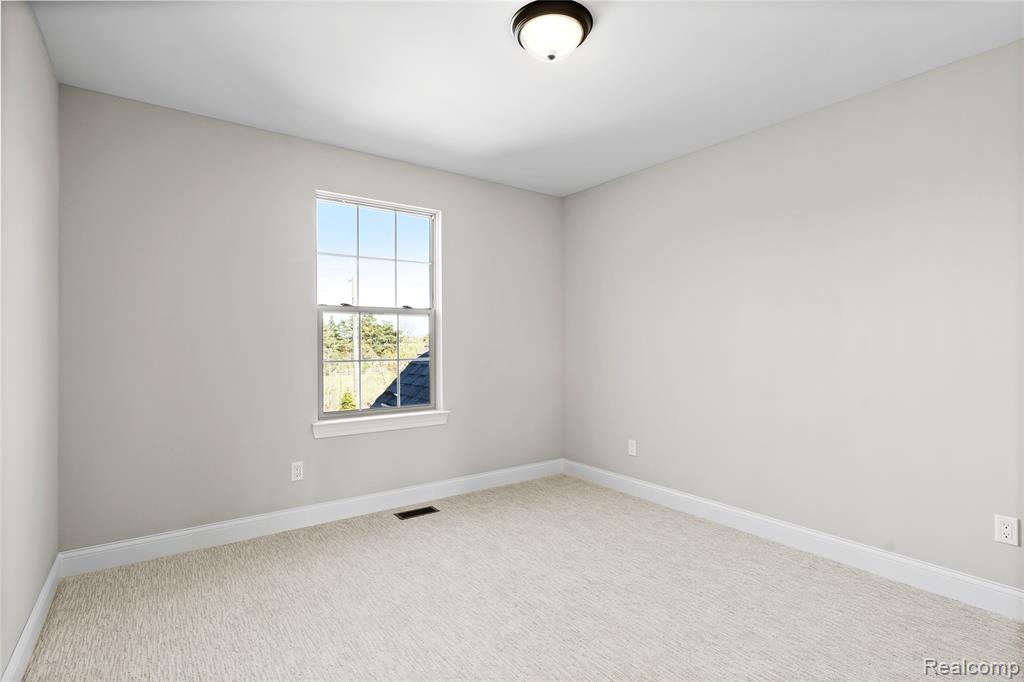 56270 Stone Falcon E, Shelby Twp, MI 48316 — Photo 23