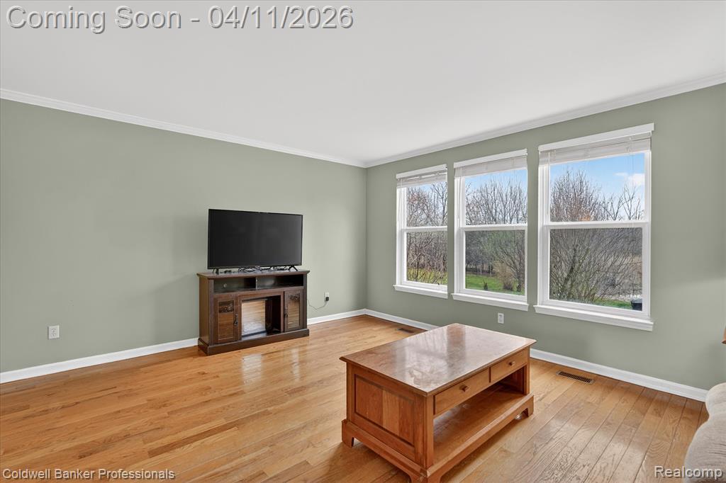 10314 Edgewater Trail, Holly, MI 48442 — Photo 7