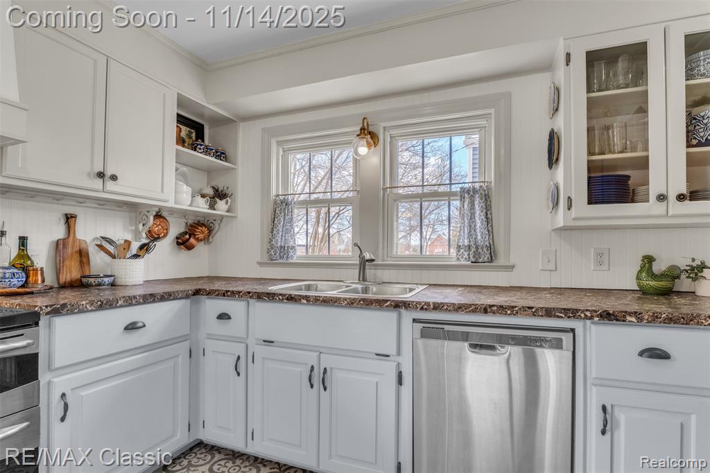 108 Washington Street, Holly, MI 48442 — Photo 31