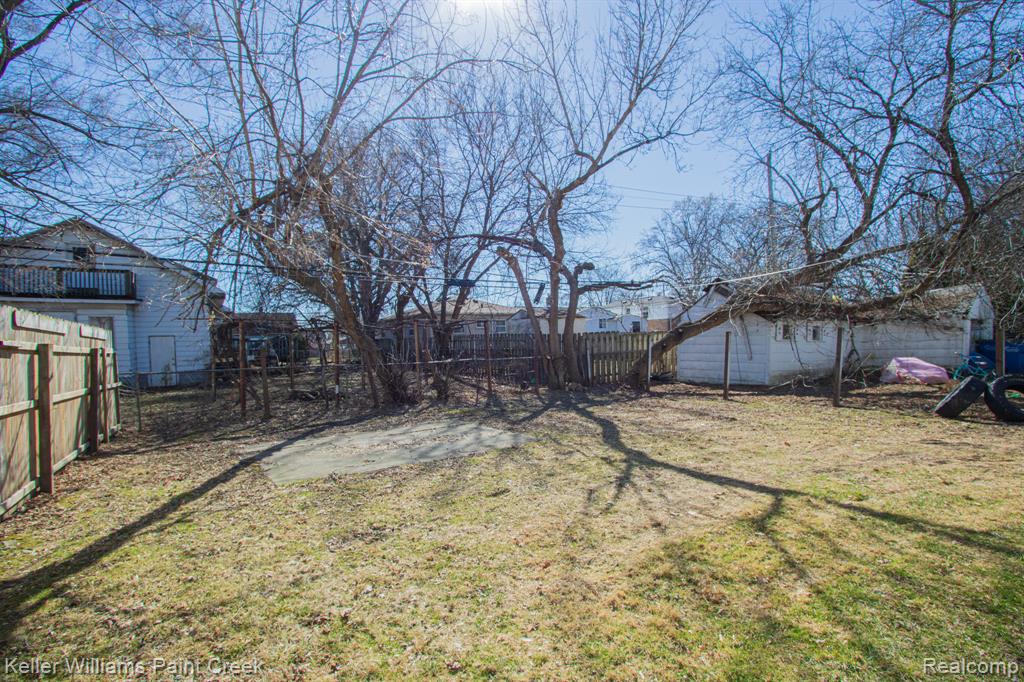 8284 Dodge Avenue, Warren, MI 48089 — Photo 17