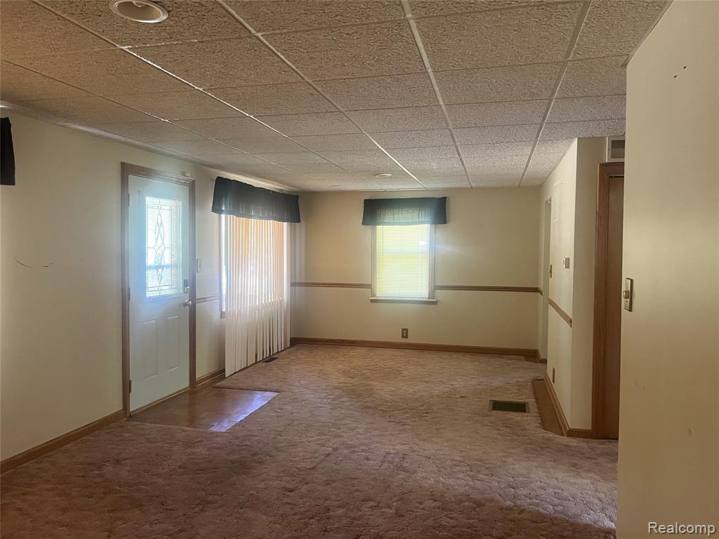 3918 Whitney Avenue, Flint, MI 48532 — Photo 7