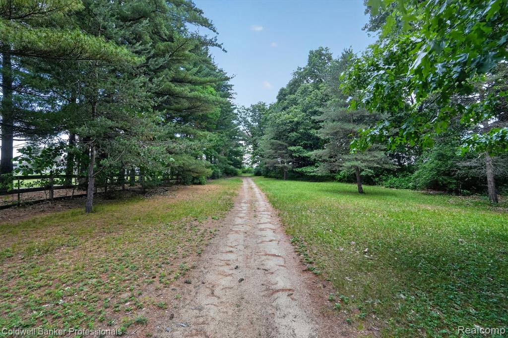 3024 Harold Drive, Columbiaville, MI 48421 — Photo 46