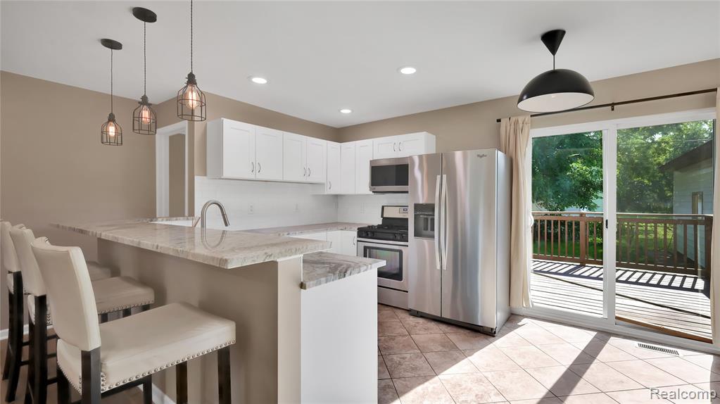 42938 Gainsley Drive, Sterling Heights, MI 48313 — Photo 4