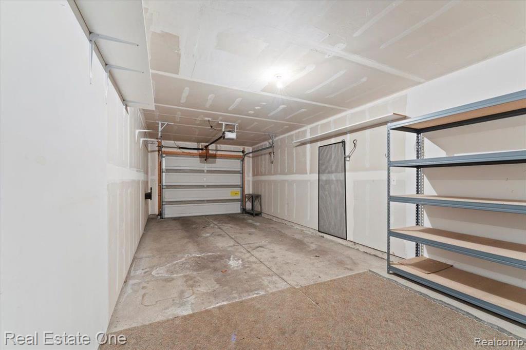 3261 WHITAKER Drive, 146, Melvindale, MI — Photo 22