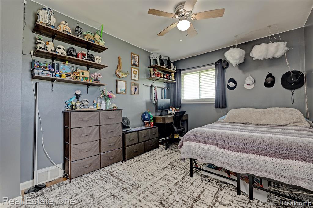 9772 Crawford Road, Columbus, MI — Photo 19