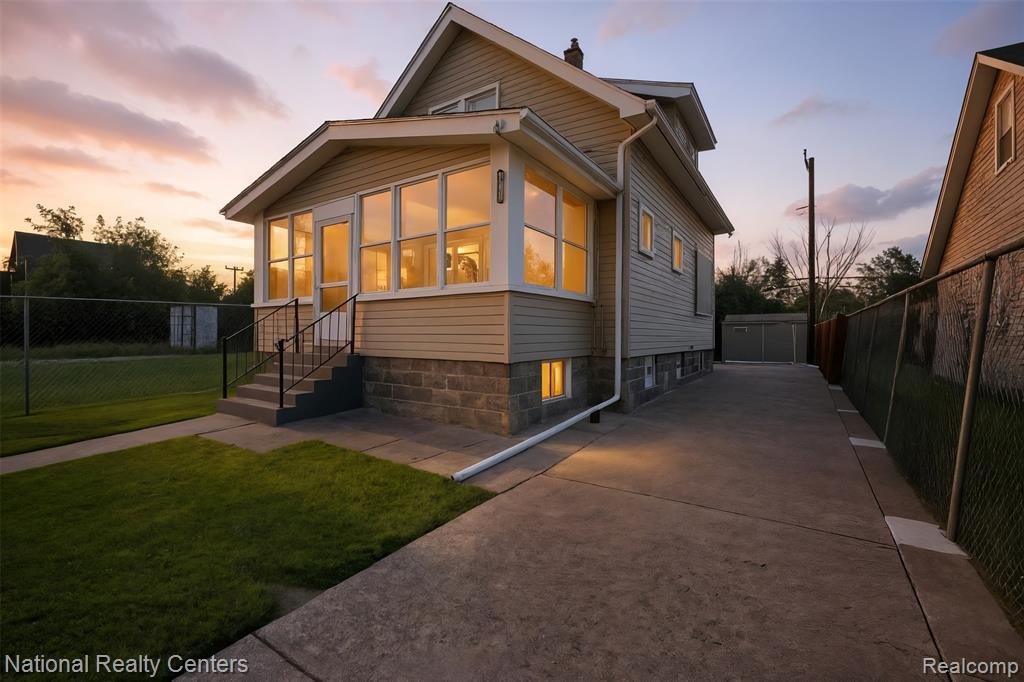 1041 Adeline Street, Highland Park, MI 48203 — Photo 2