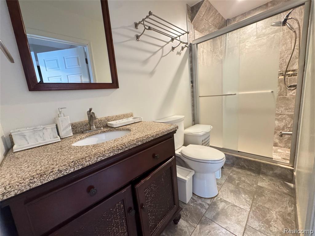 6438 Barrie Street, Dearborn, MI 48126 — Photo 10