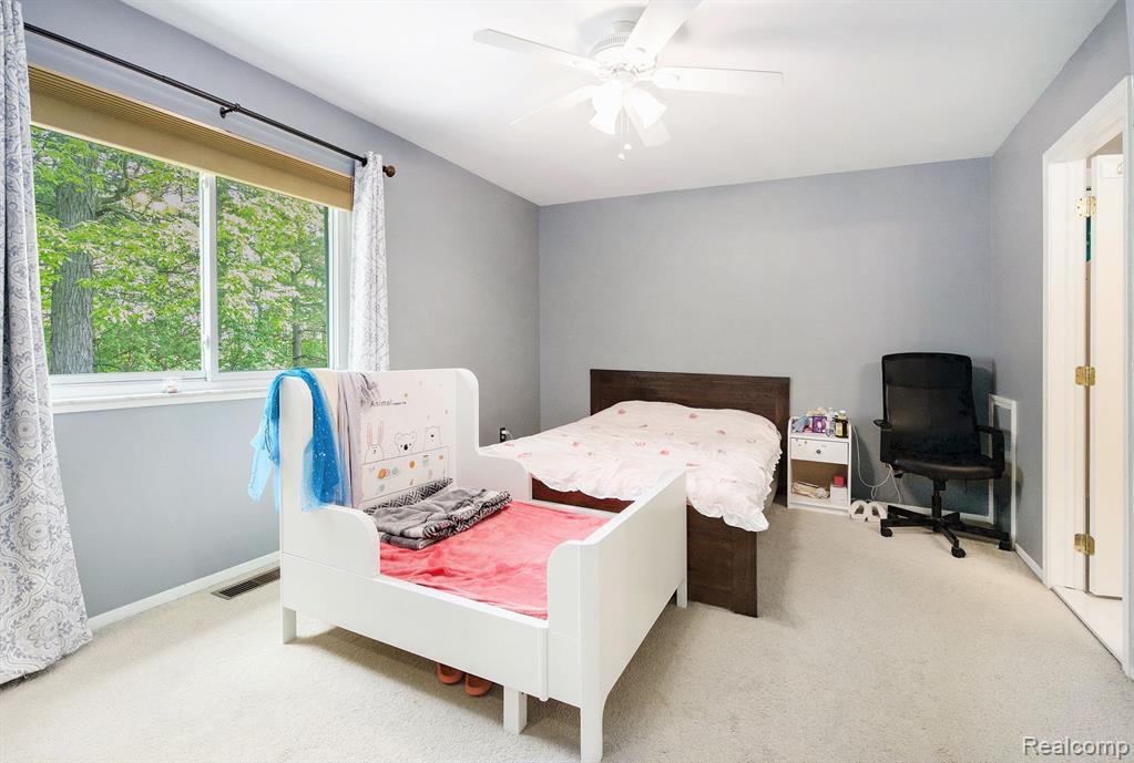 3472 BURBANK Drive, Ann Arbor, MI 48105 — Photo 7