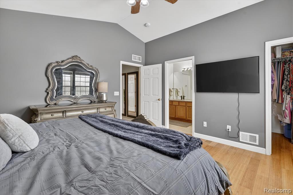 5120 Meadow Crest Circle, Holly, MI 48442 — Photo 30