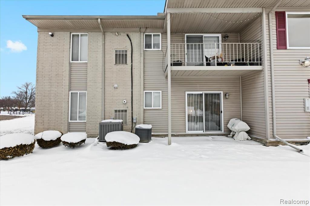 9959 Allen Pointe Drive, Allen Park, MI 48101 — front exterior