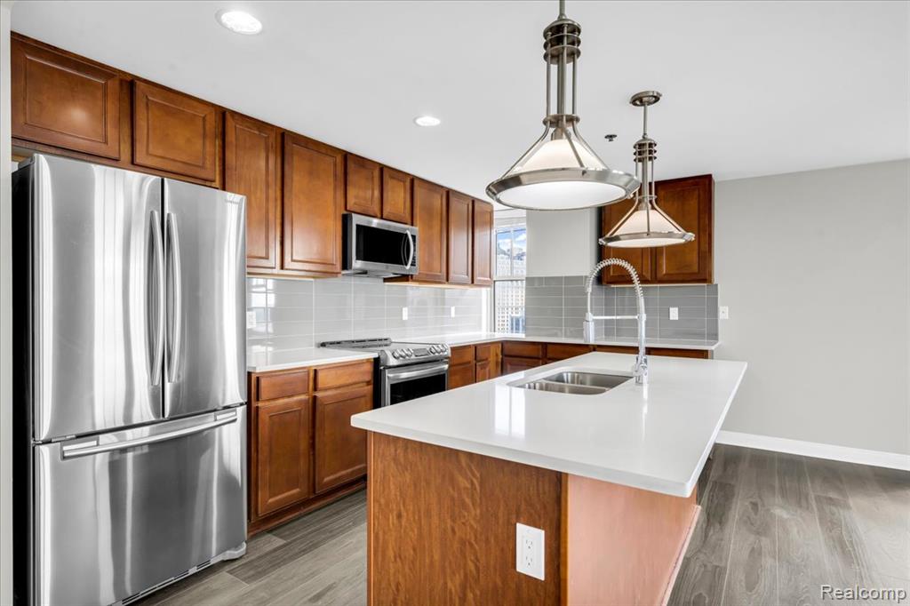 525 W Lafayette Boulevard, 18E, Detroit, MI 48226 — Photo 16