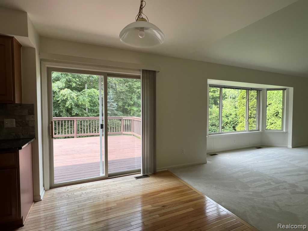 5931 Cedar Ridge Drive, Ann Arbor, MI 48103 — Photo 21