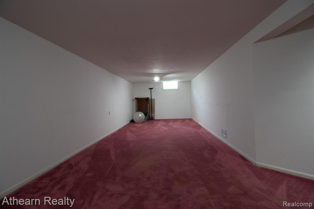 5309 COPLEY SQUARE Road, Grand Blanc, MI 48439 — Photo 21
