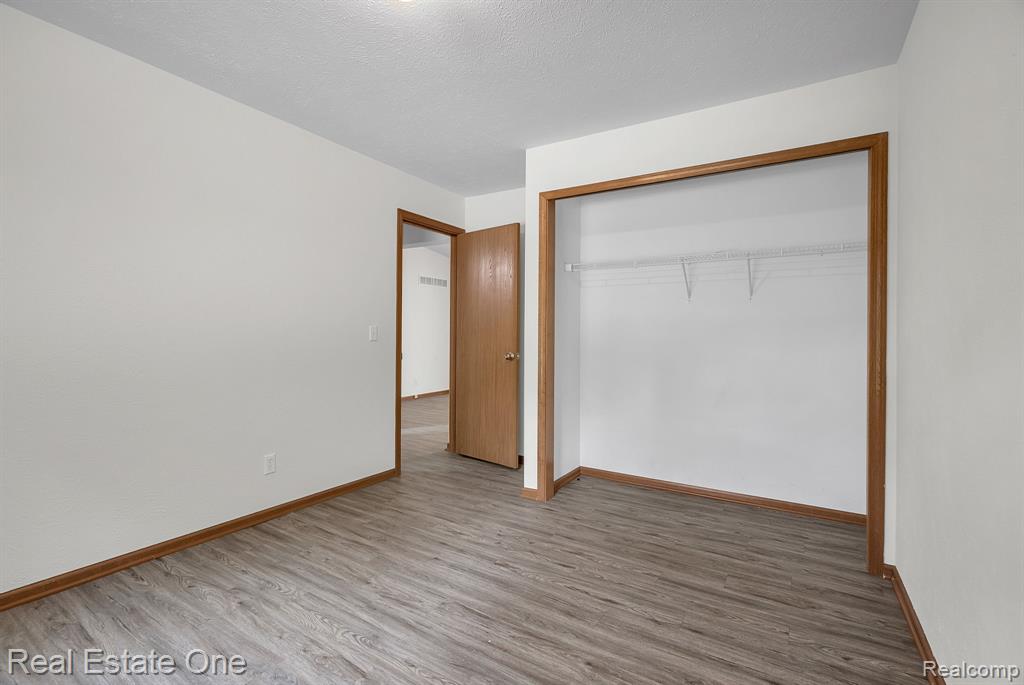 72021 Romeo Plank Road, Armada, MI — Photo 29