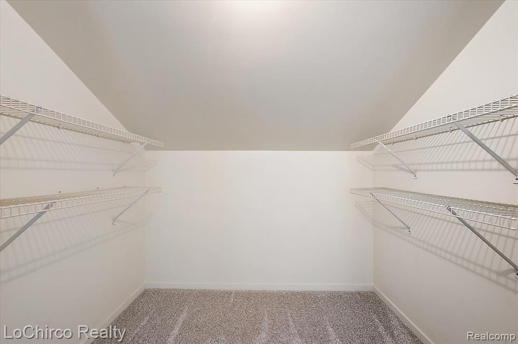 733 Hamilton Court, Rochester Hills, MI 48307 — Photo 39