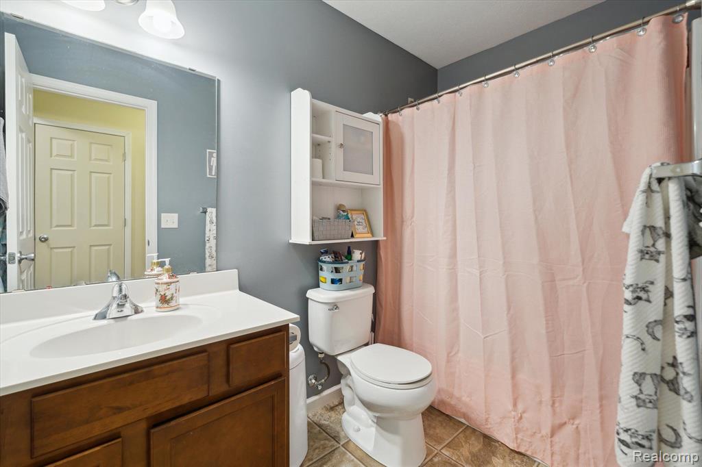 308 Cimarron Drive, Howell, MI 48855 — Photo 17