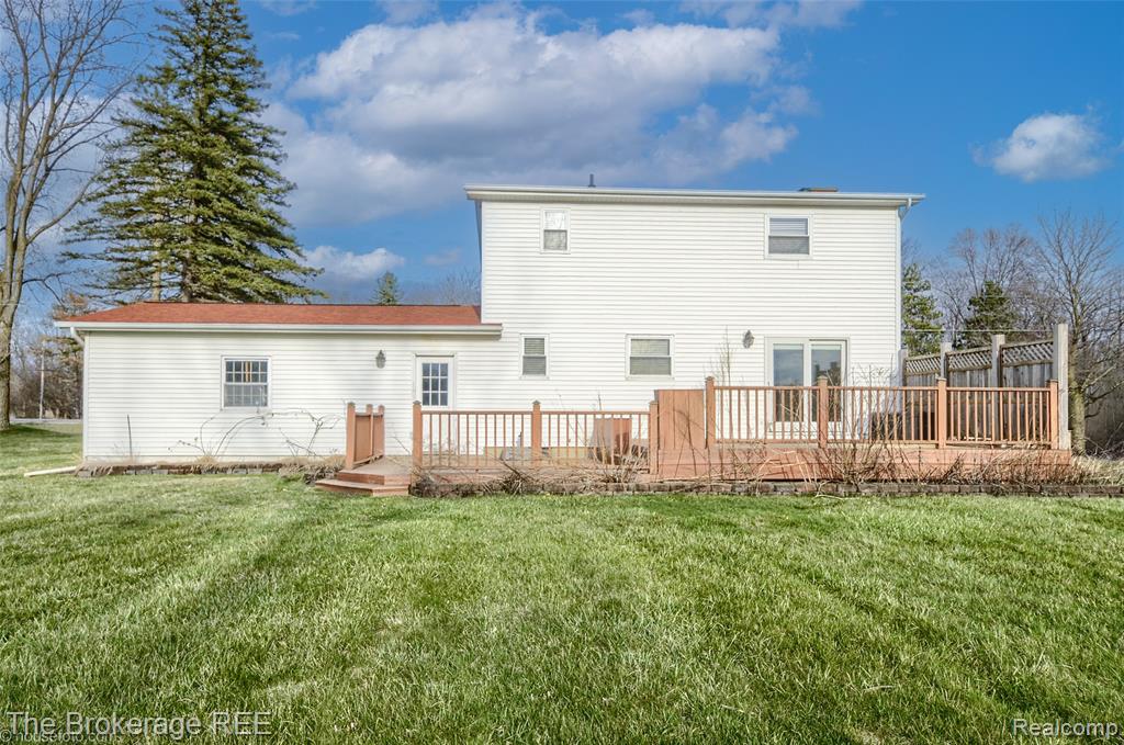 11247 Irish Road, Otisville, MI 48463 — Photo 2