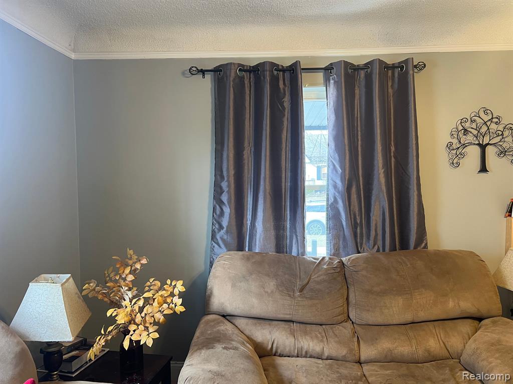 4655 MILDRED Street, Wayne, MI 48184 — Photo 29