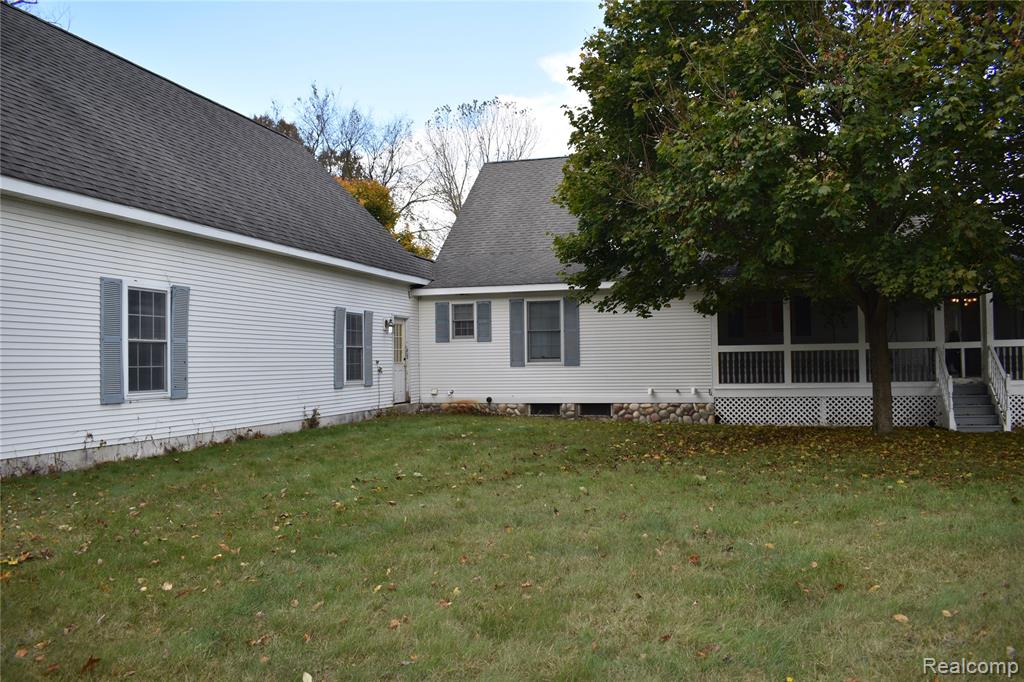 9701 Roberts Road, Gregory, MI 48137 — Photo 32