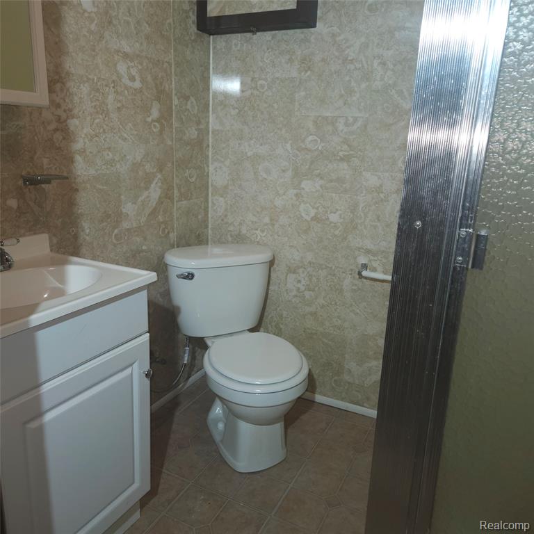 960 Radcliff Street, Garden City, MI — Photo 16