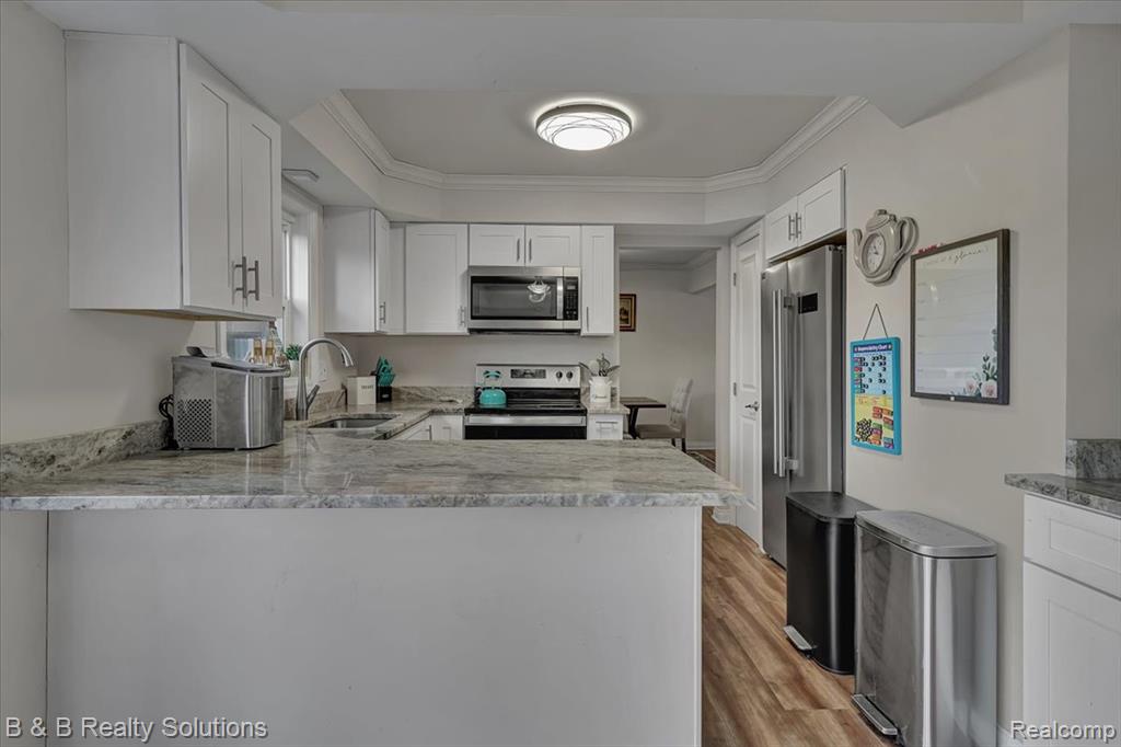 5011 Vincent Trail, Shelby Twp, MI 48316 — Photo 12