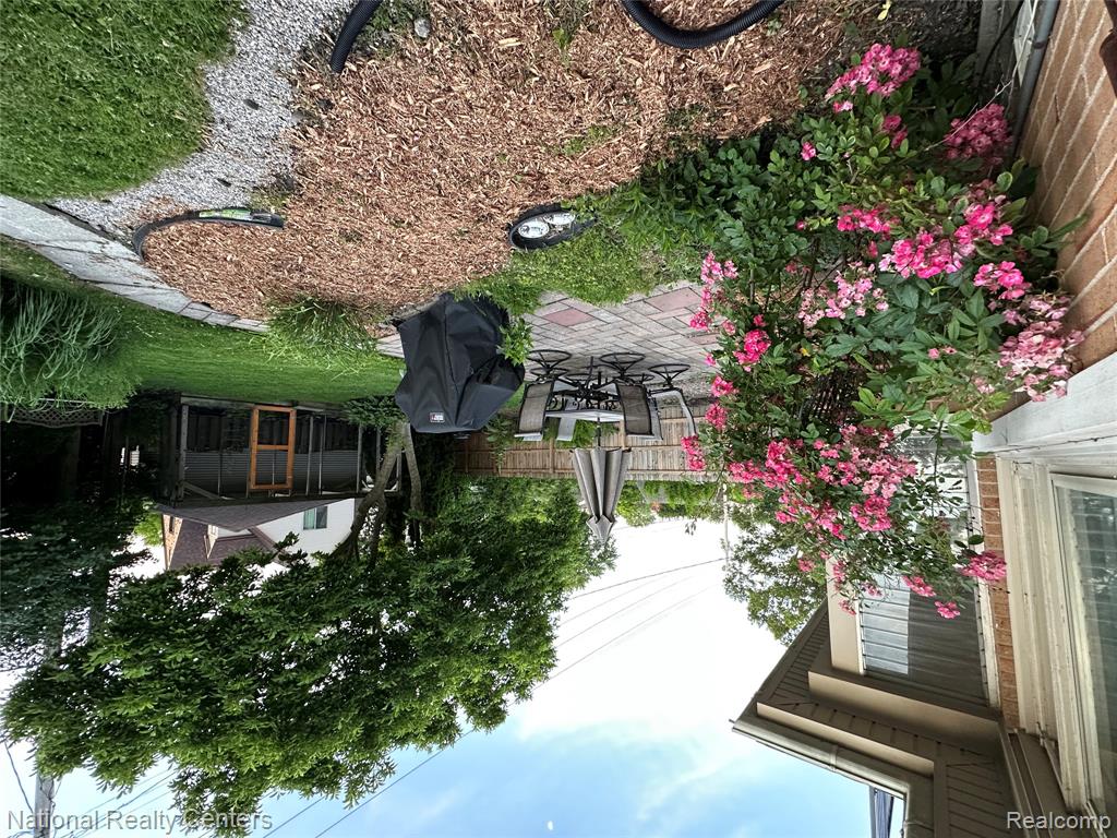 821 Pemberton Road, Grosse Pointe, MI 48230 — Photo 61