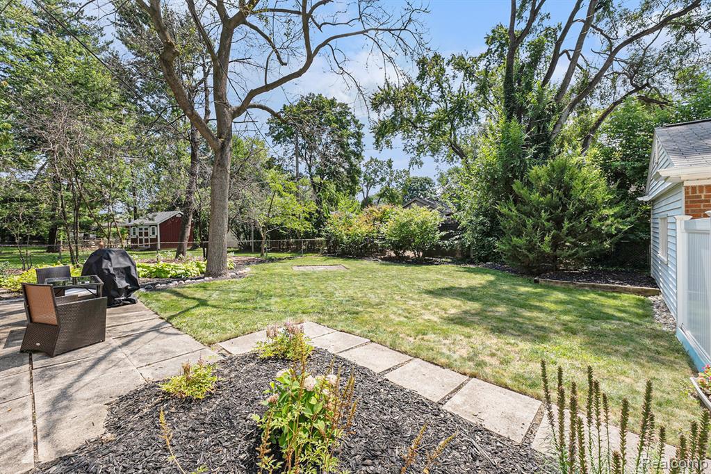 4419 Beverly Court, Royal Oak, MI 48073 — Photo 14