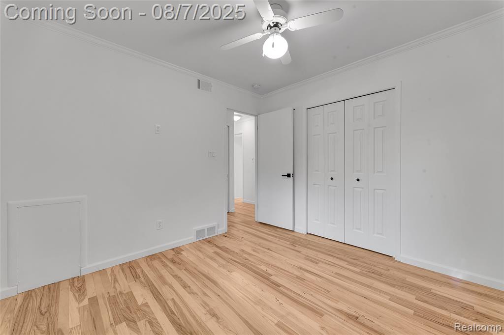43403 Vivian Drive, Sterling Heights, MI 48313 — Photo 24