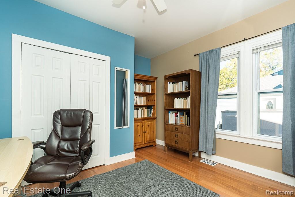 629 N Calhoun Street, Lapeer, MI 48446 — Photo 25