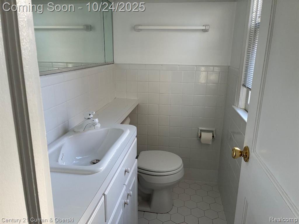 742 N York Street, Dearborn, MI 48128 — Photo 10