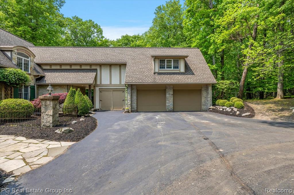 2536 ADDISON HILLS Court, Oxford, MI 48370 — Photo 8