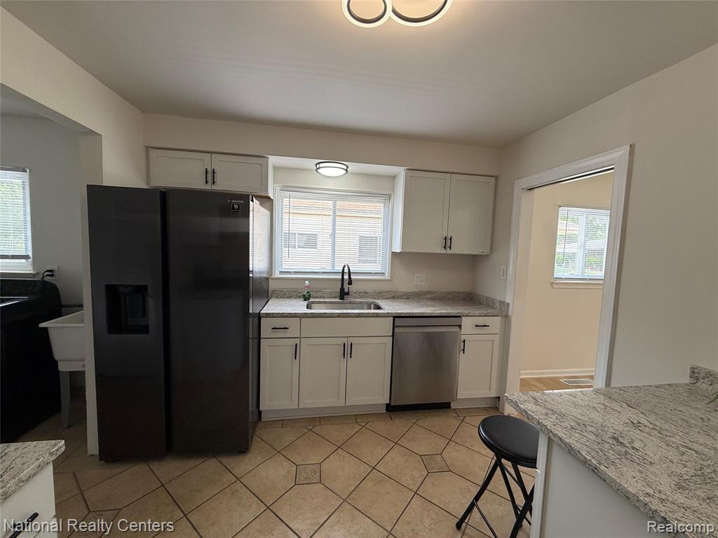 13440 Charlotte Avenue, Warren, MI 48089 — Photo 11