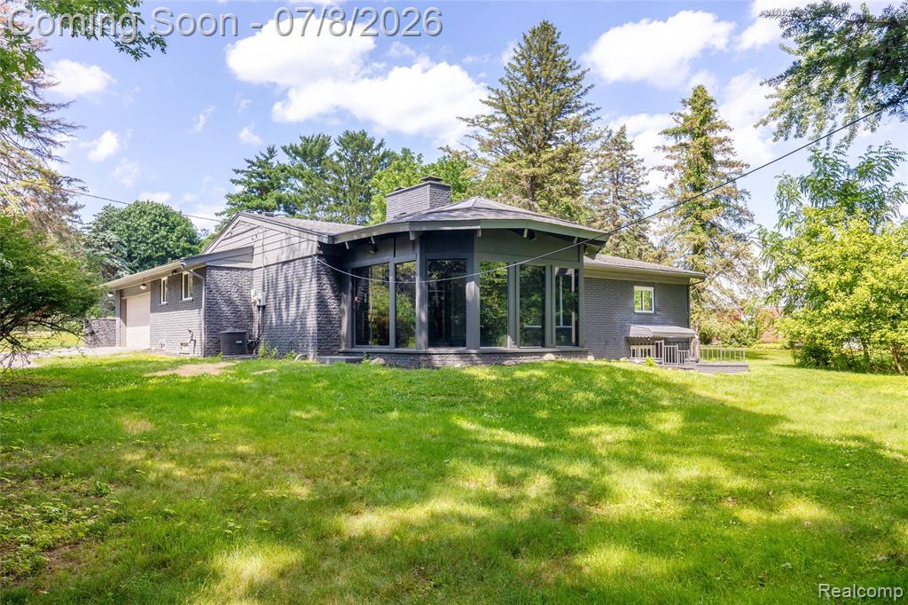 4469 Chamberlain Drive, Bloomfield Hills, MI 48301 — Photo 45