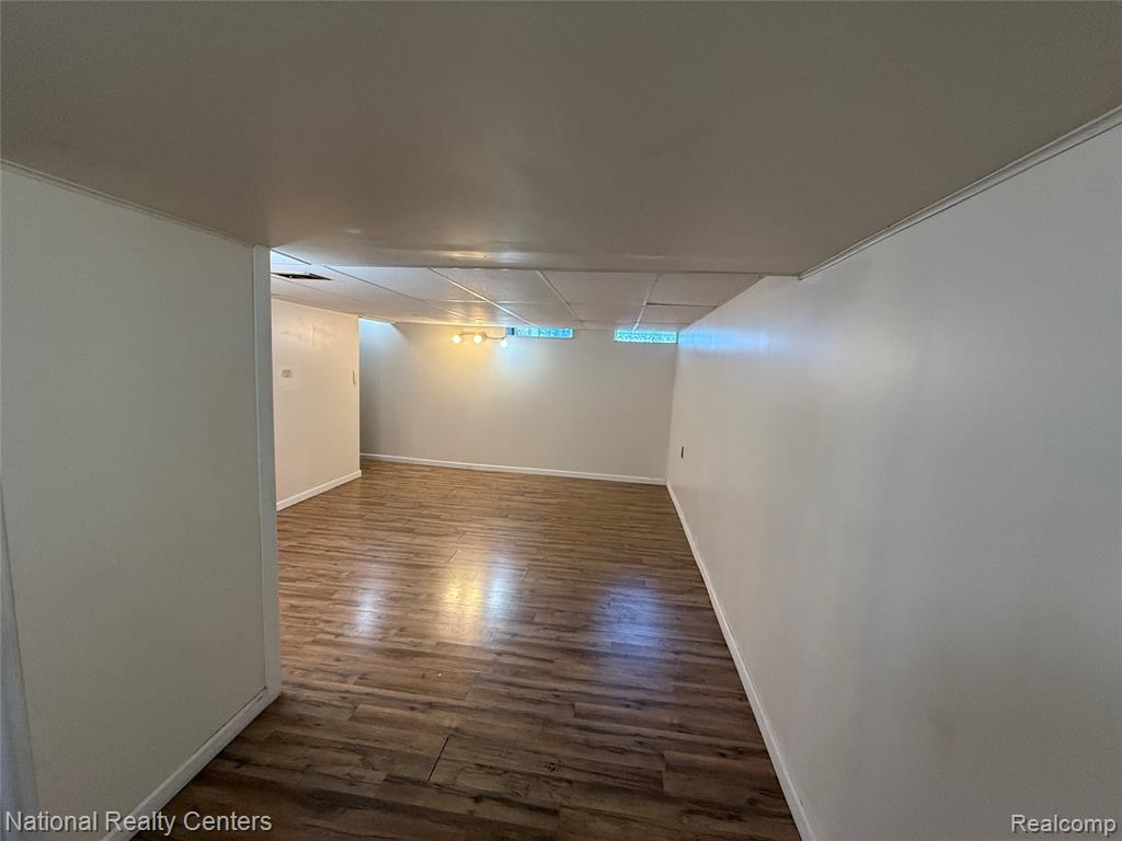 8416 Hickory Drive, Sterling Heights, MI 48312 — Photo 17