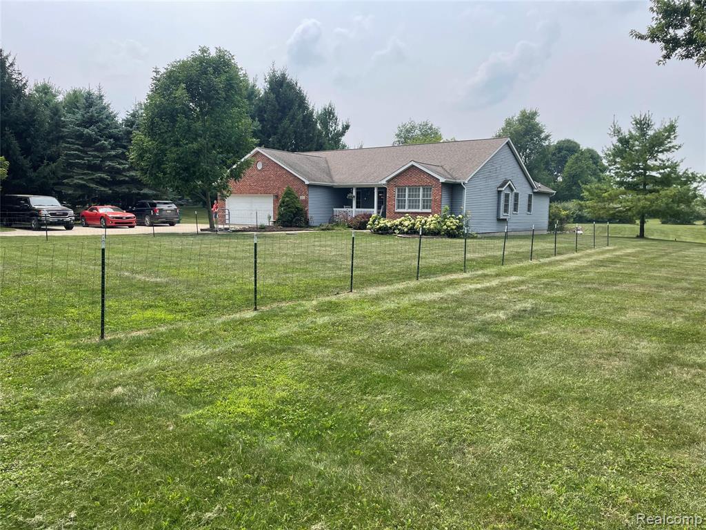 820 Lockwood Road, Ortonville, MI 48462 — Photo 47