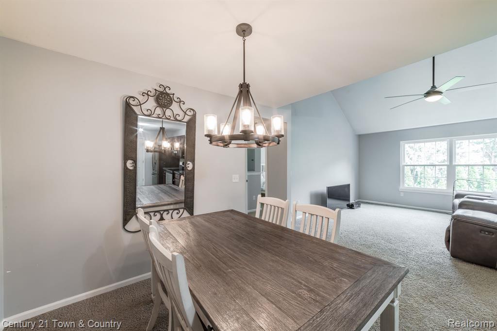 1032 SHIAWASSEE Circle, Howell, MI 48843 — Photo 31