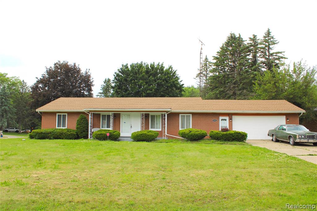 5095 Camborne Court, Flint, MI 48504 — Photo 4