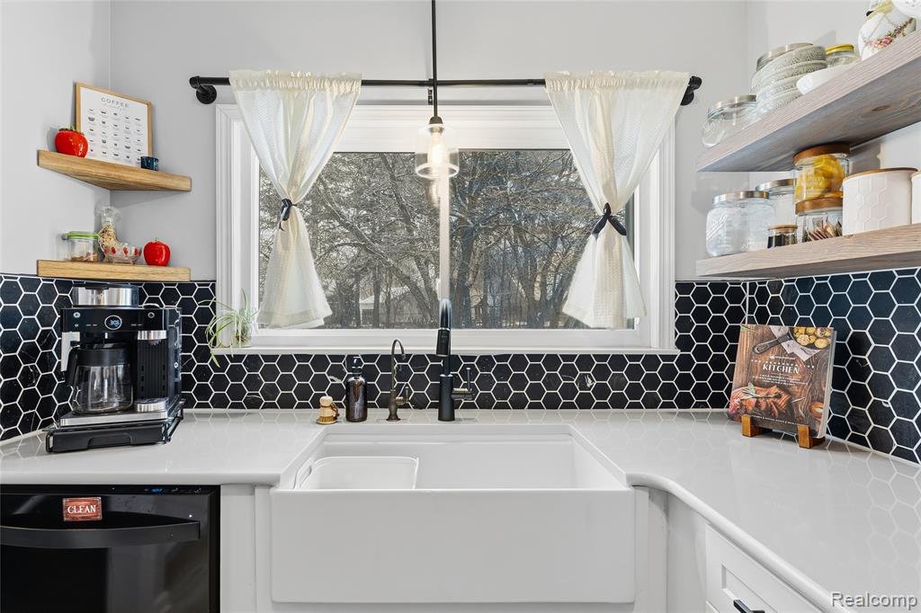 845 Olive Street, Oxford, MI 48371 — Photo 14