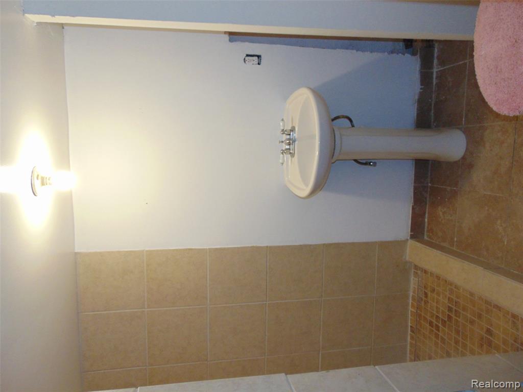 780 Palmer Drive, Pontiac, MI 48342 — Photo 12