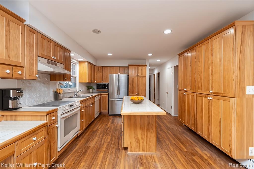 3510 W Orchard Drive, Metamora, MI 48455 — Photo 13