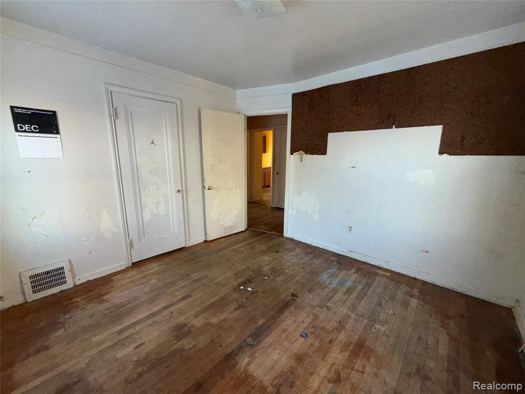 8614 Hubbell Street, Detroit, MI 48228 — Photo 9
