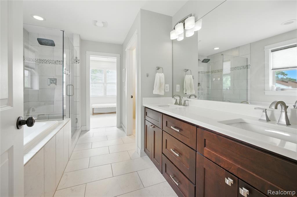 4223 Hampton Boulevard, Royal Oak, MI 48073 — Photo 14