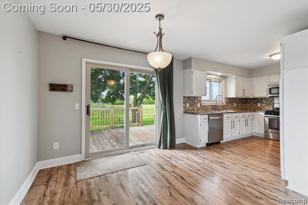 45127 Fair Oaks Drive, Canton, MI 48187 — Photo 11